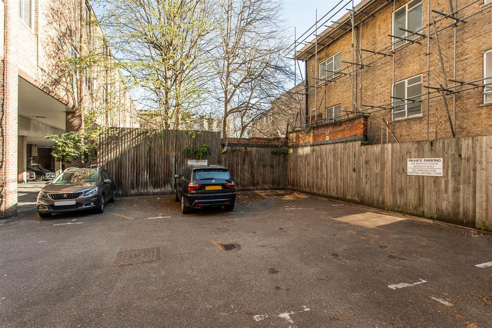 Beatrice House, Stepney Green